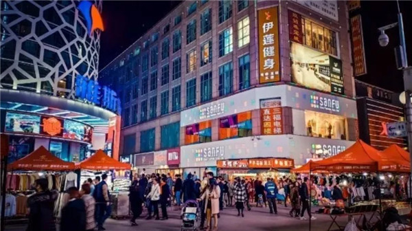 双城记丨荆楚夏日烟火，惬意理想生活 