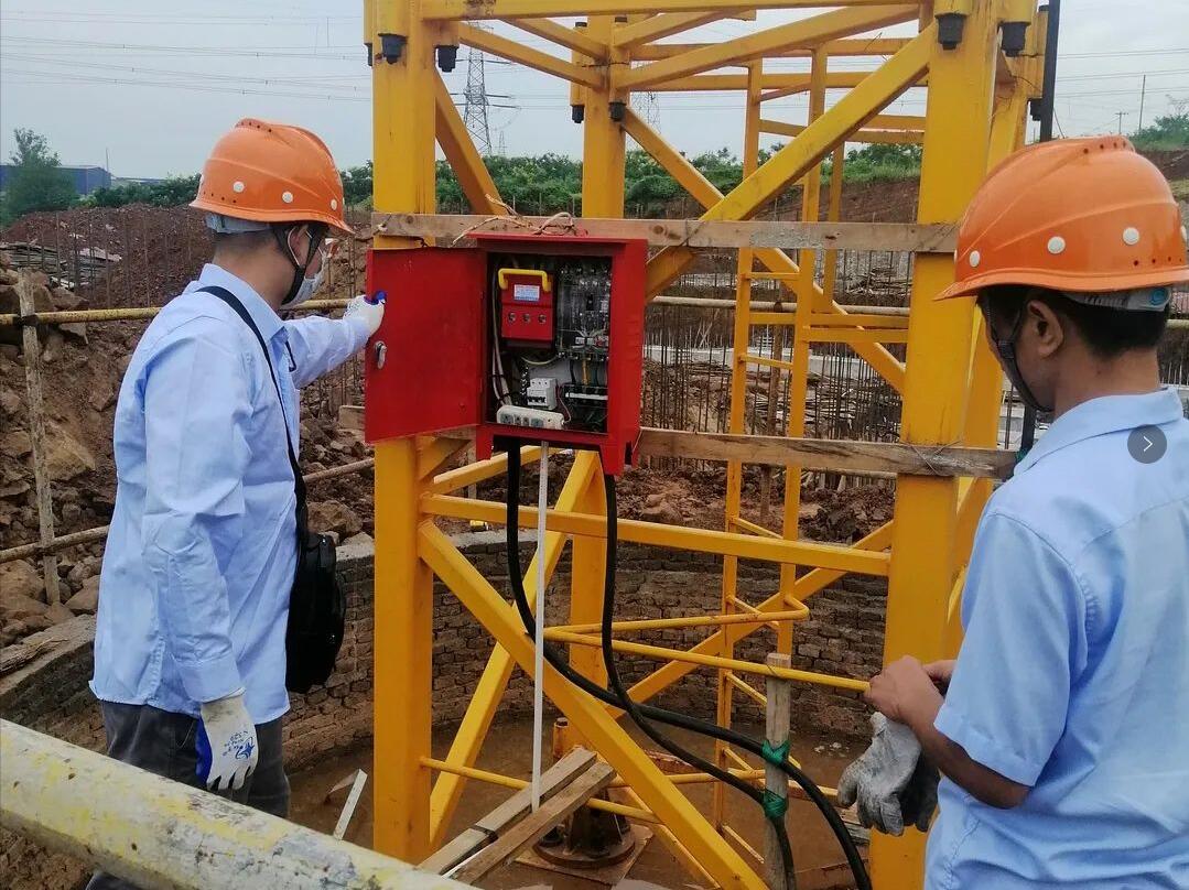 区住建局开展全区建筑起重机械专项检查