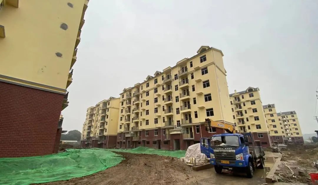 麻城全力推进安置小区项目建设让村民早日住新居