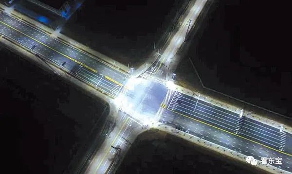 园区建设提档升级！2400余盏路灯点亮工业园