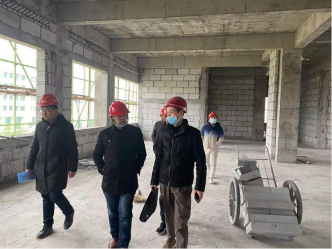 区住建局开展复工安全和“两会”期间安全生产大检查