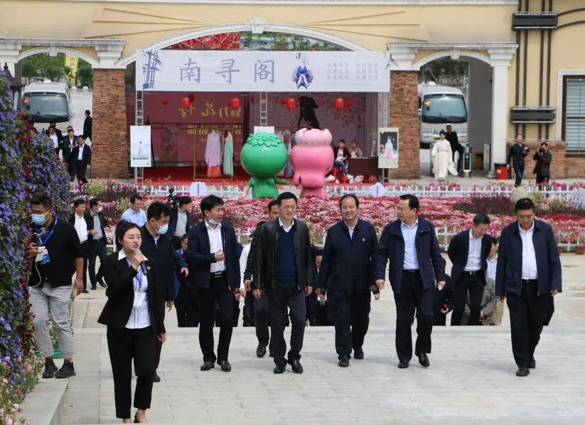 掇刀区2个重点农业项目接受全市一季度项目拉练检阅