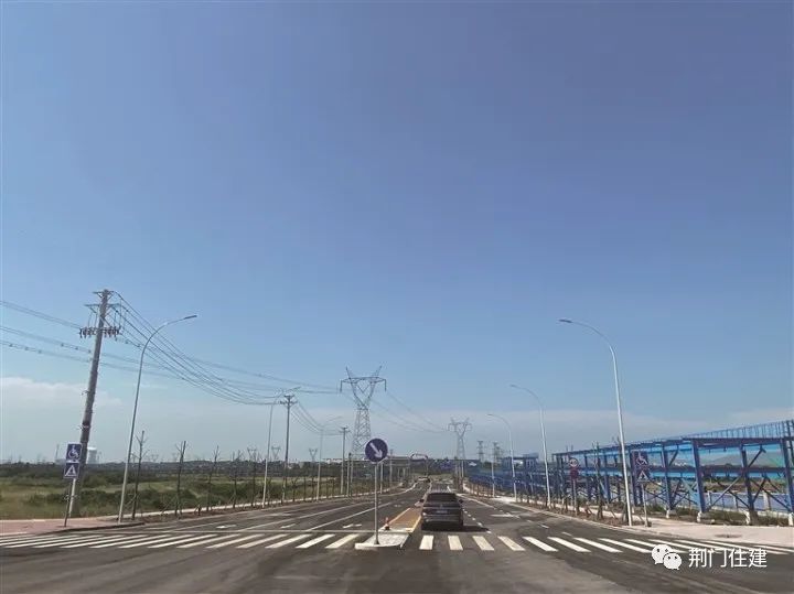化工循环产业园两路段建成通车