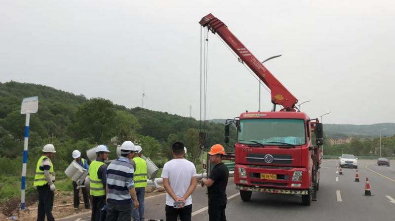 东宝圣境大道照明工程已完成主体建设，亮灯在即！