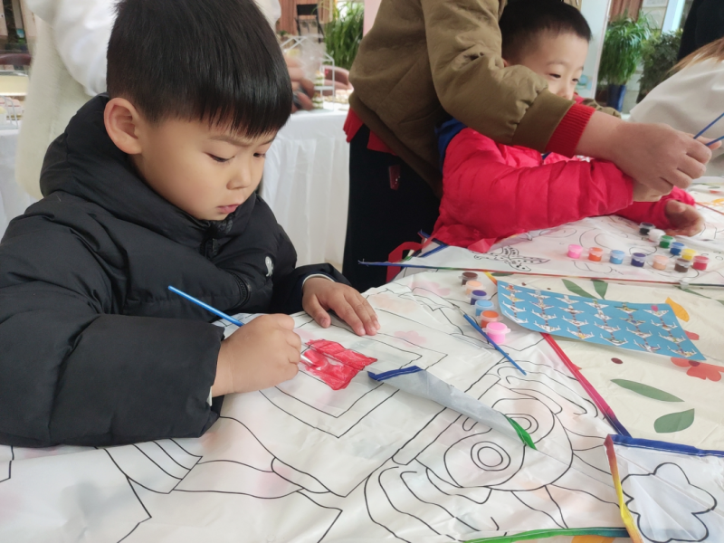 活动回顾｜筝奇斗艳 彩绘春天，风筝DIY活动圆满结束