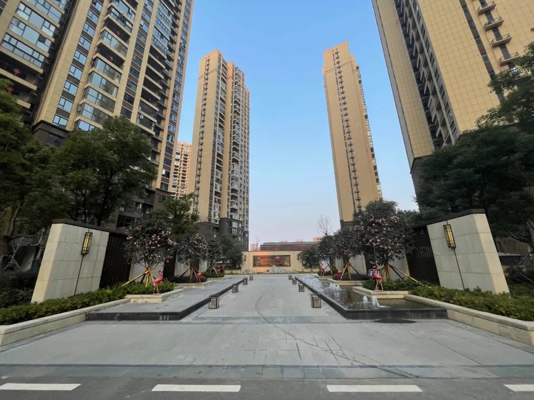 创鸿置业丨交房即交心！以交房速度，见证品牌实力！